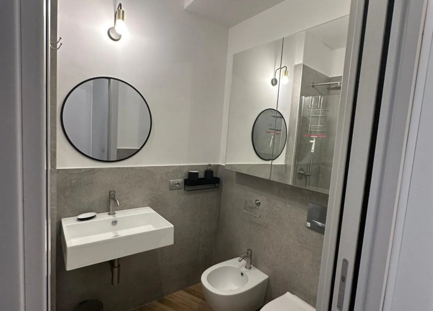 Best Place Milan - Piazza V Giornate In The City Center- Wifi - Netflix 公寓